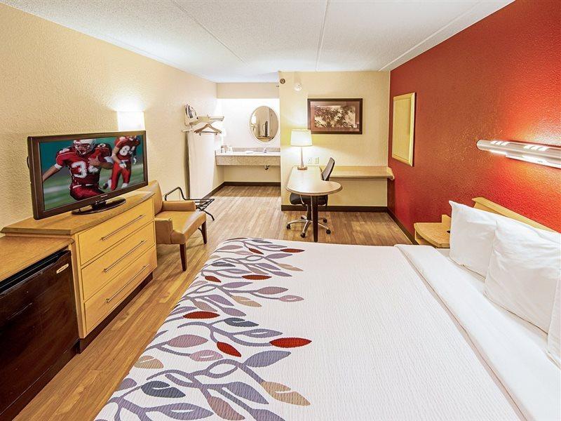 Red Roof Inn Akron Exterior foto